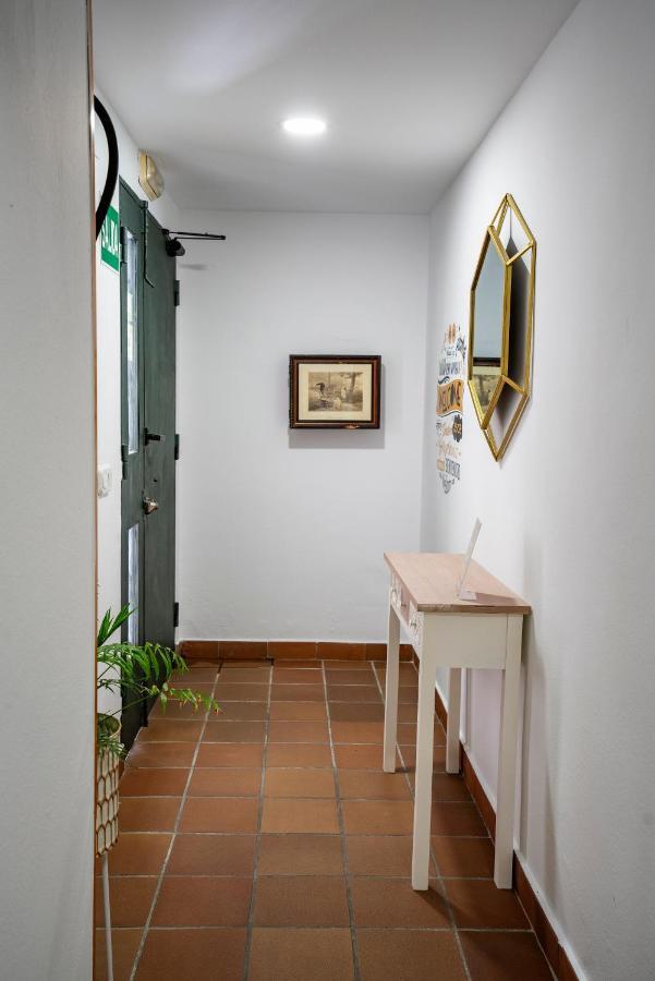 Hostal Plaza De Italia Caces Extérieur photo