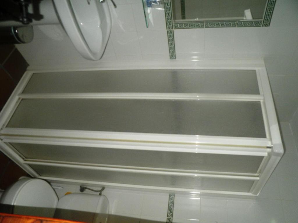 Hostal Plaza De Italia Caces Chambre photo